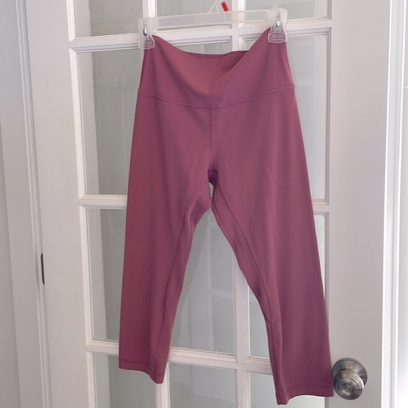 lululemon athletica Pants - Lululemon capris, size 8